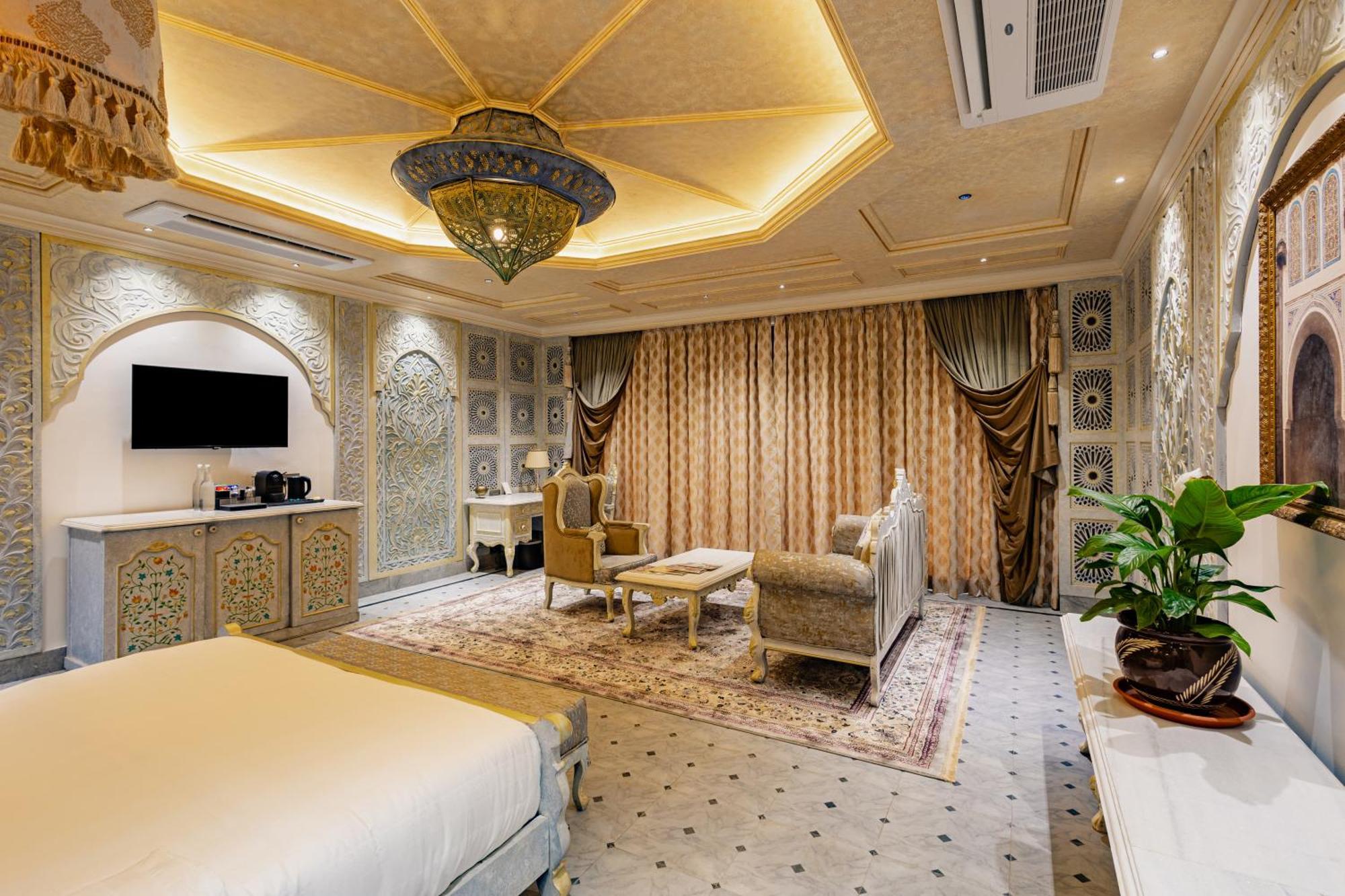 Shilp Wellness Resort And Spa Панвел Екстериор снимка